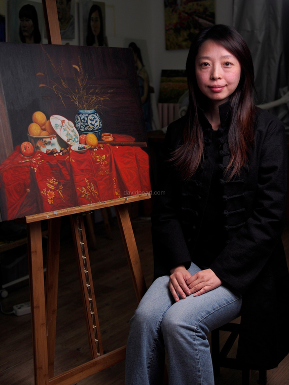 Chinese reproduction painter, Lili